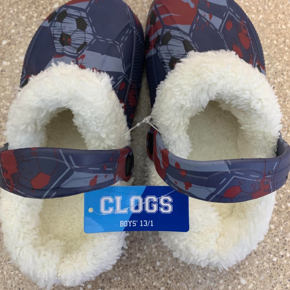 NWT Boys Soccer Ball Patterned Clogs - GINA GROUP